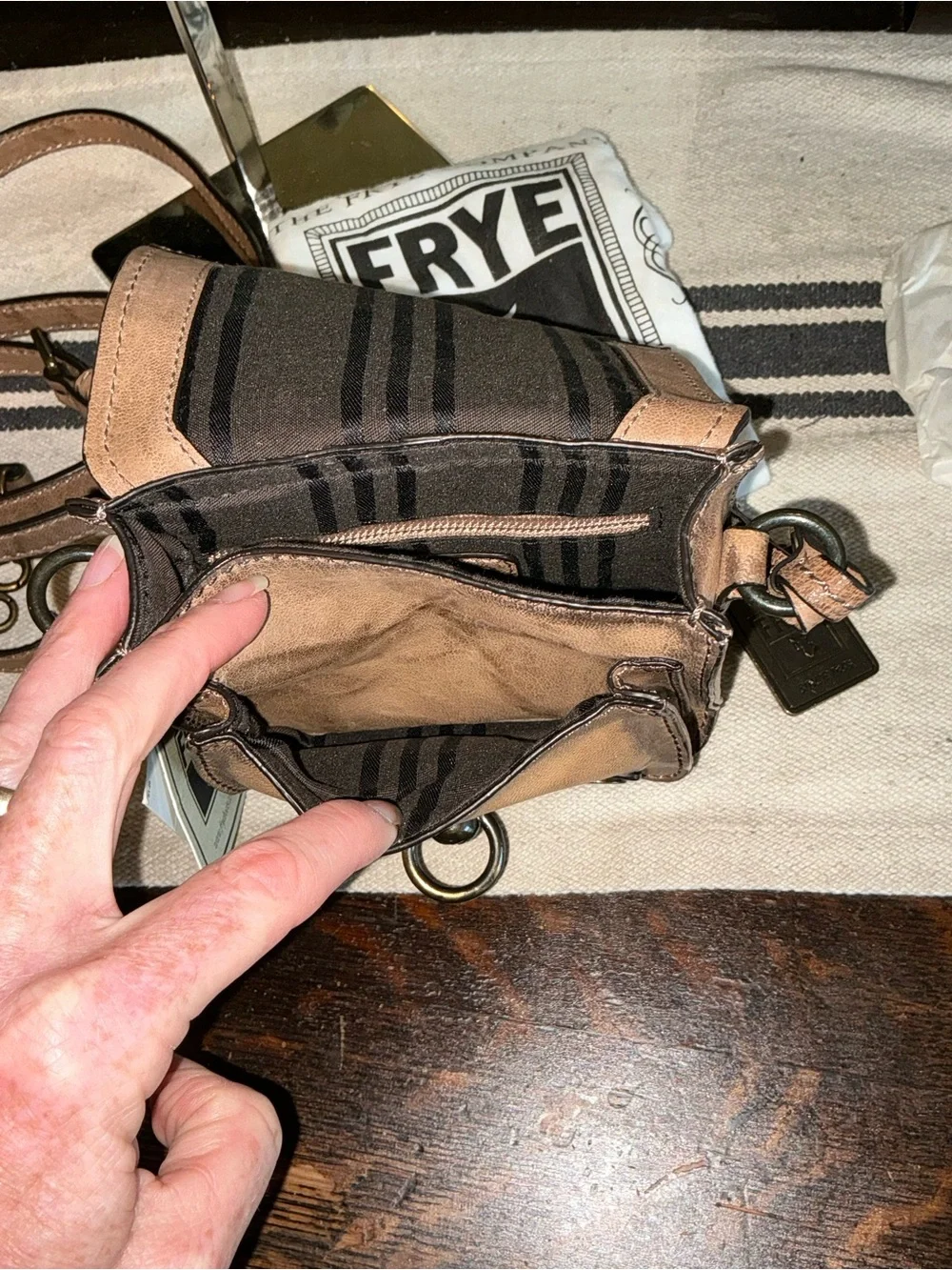 NWT RARE Frye Leather Cameron Mini Crossbody Bag Tan Brown MSRP $288